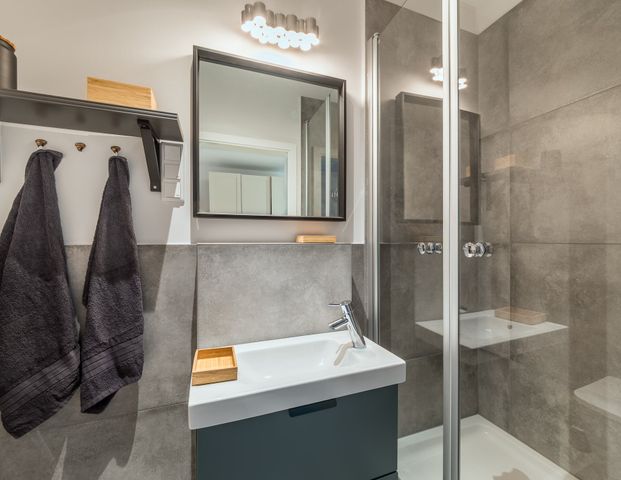 City-Residence: Neu möbliertes Design-Apartment mit exzellenter Ausstattung. - Foto 1