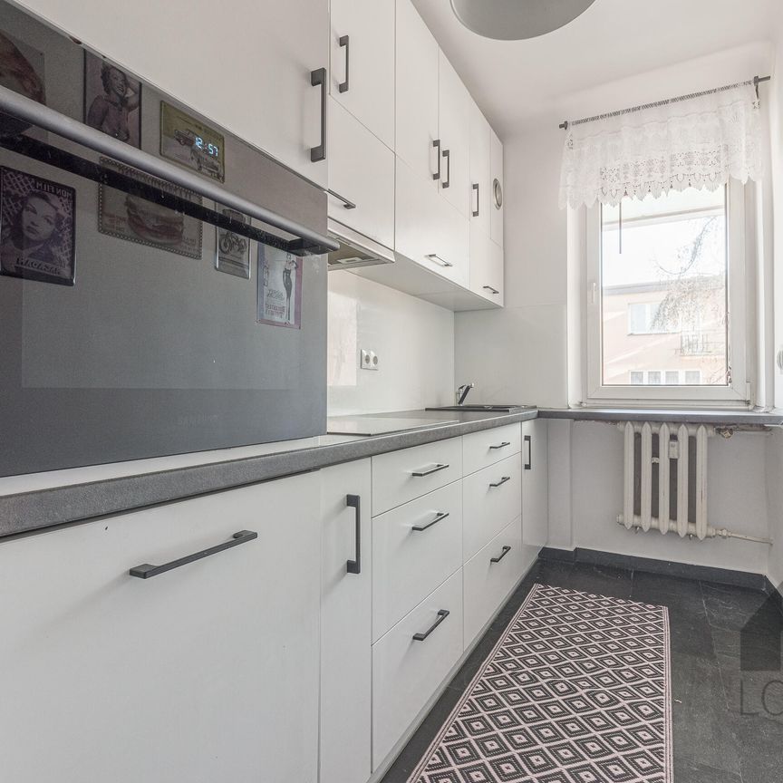 Przestronne trzypokojowe mieszkanie z balkonem na Podwalu w Jaworznie do wynajęcia - Фото 1