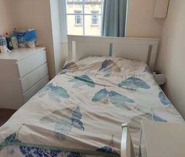 Room in a Shared House, Park Street, BS1 - Photo 3