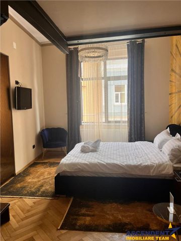 Eleganta si farmec in Centrul Istoric, Brasov - Fotografie 3