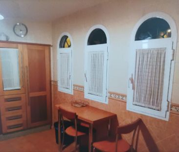 Casa en alquiler en Malaga - Photo 2