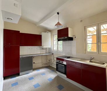 Location Appartement 2 pièces 41m² ANGOULEME 16000 - Photo 4