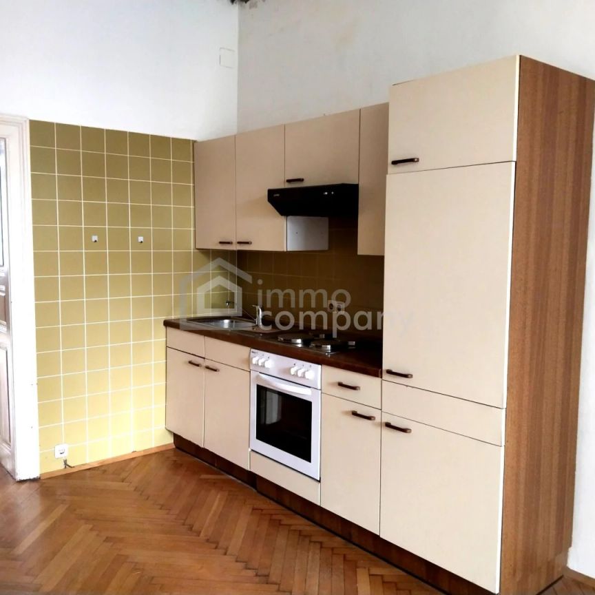 Mietpreis gesenkt!! Charmante Altbauwohnung mit Balkon und typischem Flair - Foto 1