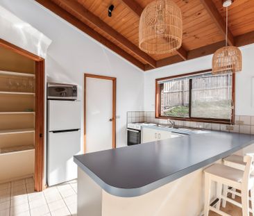 1/129 Orton Street, Ocean Grove - Photo 3