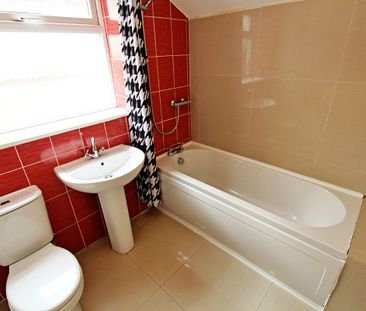 105 Rendell Street - Photo 1