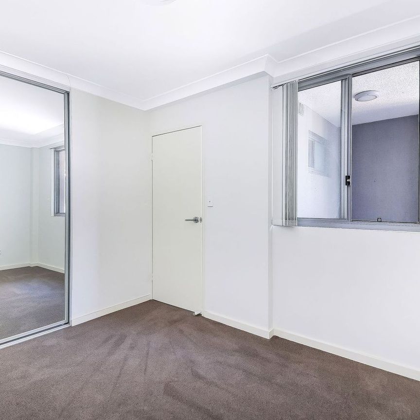 Unit 10/59 Montgomery Street, - Photo 1