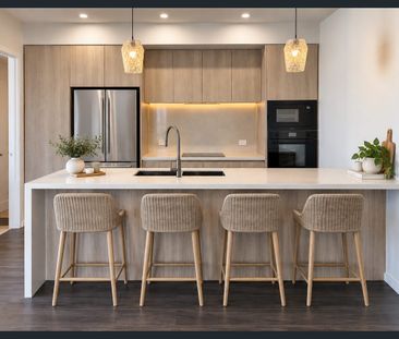BRAND-NEW LUXURY LIVING BOUTIQUE CHEVRON - Photo 4