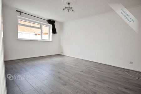 3 bedroom end of terrace house to rent - Photo 4