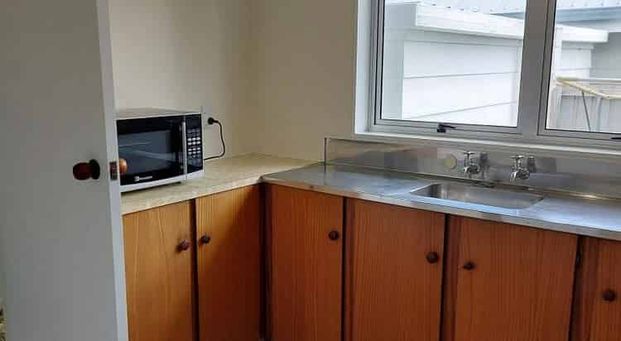 Charming 2BR Townhouse with Balcony! - Photo 1