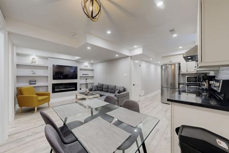 For Lease - 622 Sweetwater Crescent Unit# BSMNT, Newmarket, Ontario - Photo 2