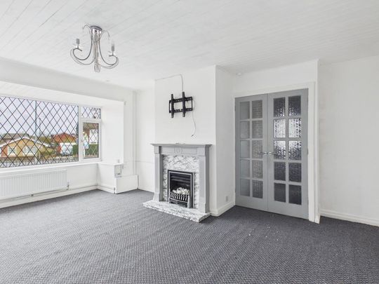 2 bedroom semi-detached bungalow to rent - Photo 1