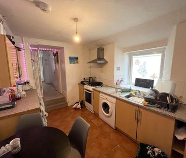 4 bedroom house to rent - Photo 6