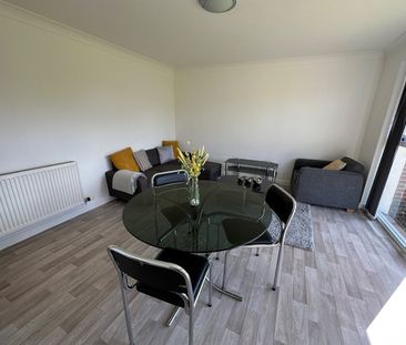 2 Bed Flat, Blanefield Gardens, G13 - Photo 3