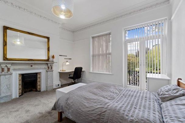 6 Bedroom | 14A Queen Anne Terrace, PL4 8EG - Photo 1