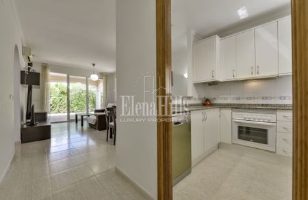 Cozy villa for rent in a quiet residential in Calpe, Alicante - Photo 2