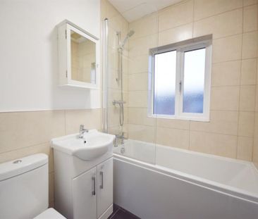 2 Bedroom Terraced To Let - Photo 5
