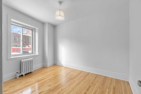 5221 Av. du Parc, Montréal (Le Plateau-Mont-Royal), QC H2V - Photo 5