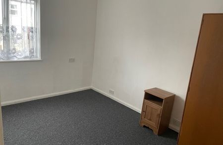 LESSINGHAM AVENUE TOOTING SW17 - Photo 3