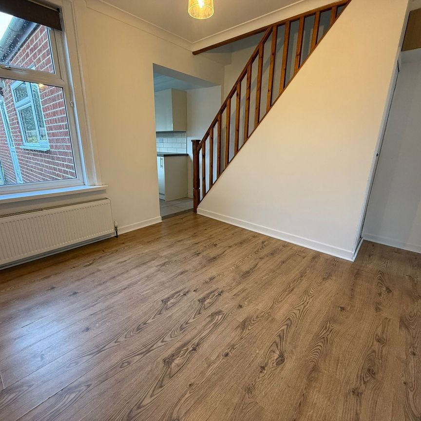 Whitworth Road, Gosport - Photo 1