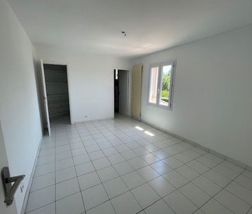 Location Villa Plan-de-cuques - Photo 4