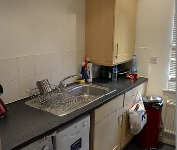 2 bedroom apartment to rent - Photo 6