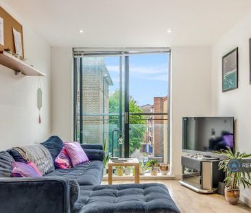 2 bedroom flat to rent - Photo 1