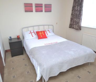 2 bedroom semi-detached house to rent - Photo 4