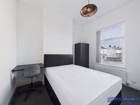 Gresham Road, Middlesbrough - Photo 2