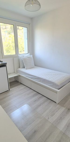 Location Appartement 1 pièce 11m² MARSEILLE 9ème - Photo 1