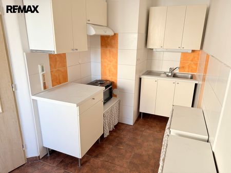 Pronájem bytu 1+1 v osobním vlastnictví 51 m², Pohořelice - Fotografie 3