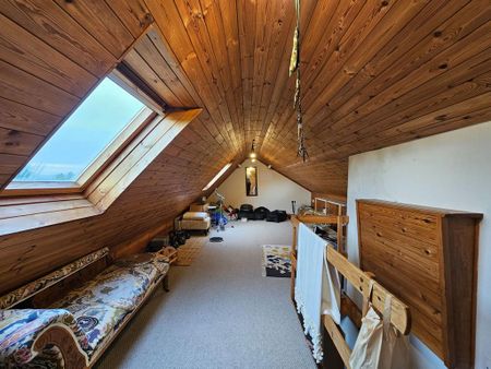 4 bedroom detached house to rent - Photo 4