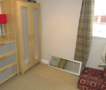 Lakeside Boulevard - Photo 6