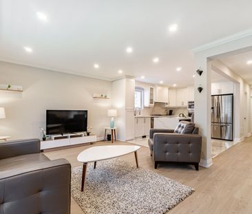 For Lease - 604 Wildwood Drive Unit# Main, Oakville, Ontario - Photo 2