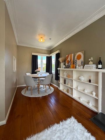 🏡Lease Takeover - 5 Mins Walk to Waikato Hospital - Photo 2