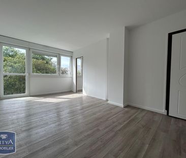 Location Appartement 4 pièces 68m² LILLE 59000 - Photo 1