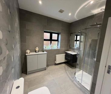 292 Belfast Road, Dundonald, Belfast, BT16 1UE - Photo 6