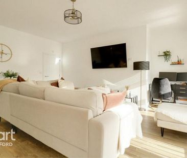 2 bedroom flat to rent - Photo 6