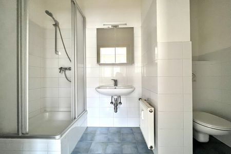 Gepflegte, zentral gelegene 2 Zimmer-Wohnung! Top 201 - Photo 5