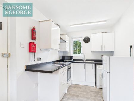 1 bedroom apartment to rent - Photo 4