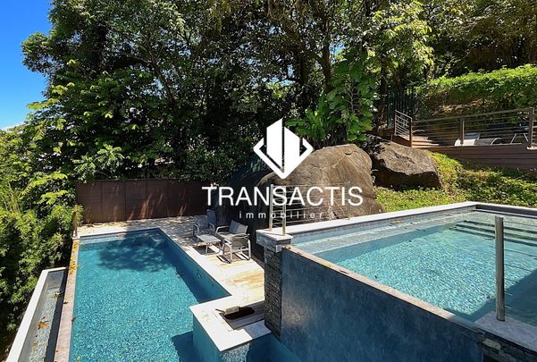 Location Maison 5 pièces 200m² REMIRE MONTJOLY 97354 - Photo 1