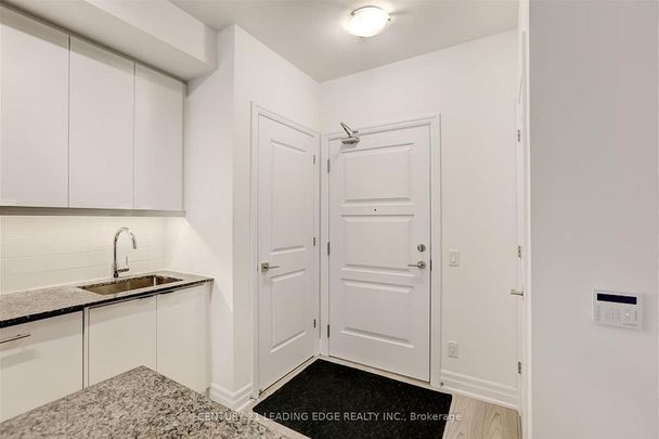 For Lease - 36 Elm Drive Unit# 803, Mississauga, Ontario - Photo 1