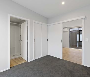 Central Hutt Living - Photo 2