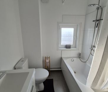 Location Appartement 2 pièces 33m² LENS 62300 - Photo 1