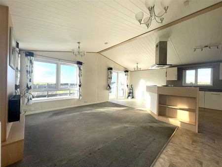 2 bedroom bungalow to rent - Photo 2