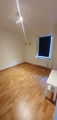 Stenkvistavägen, Bandhagen - Photo 3