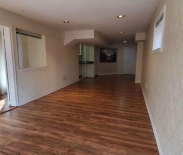 For Lease - 125 Stonebriar Drive, Vaughan, Ontario - Photo 4