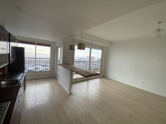 Location Appartement 3 pièces 84m² SAN MARTINO DI LOTA 20200 - Photo 1