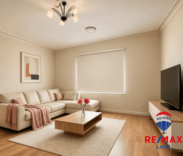 Renovated - Comfortable living by the water - Photo 1