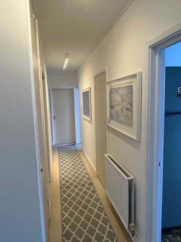 2 Bed Flat, St. Margarets Place, BN1 - Photo 3