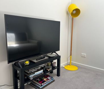 1 Bed + Study - 243 Kepa Road, Mission Bay - Photo 4